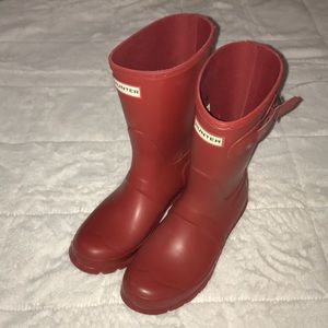 Red Matte Short Hunter Boots Size 6